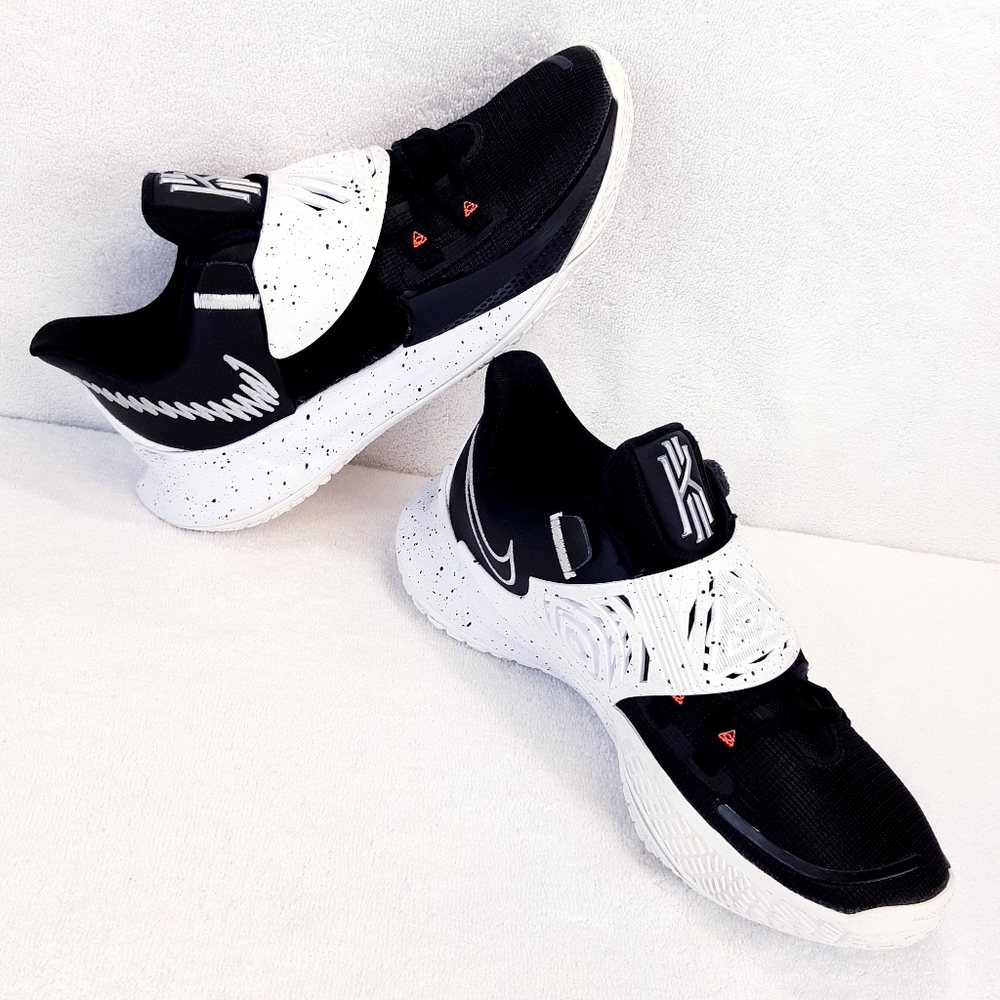 NIKE KYRIE LOW 3 TB BASKETBALL SHOES